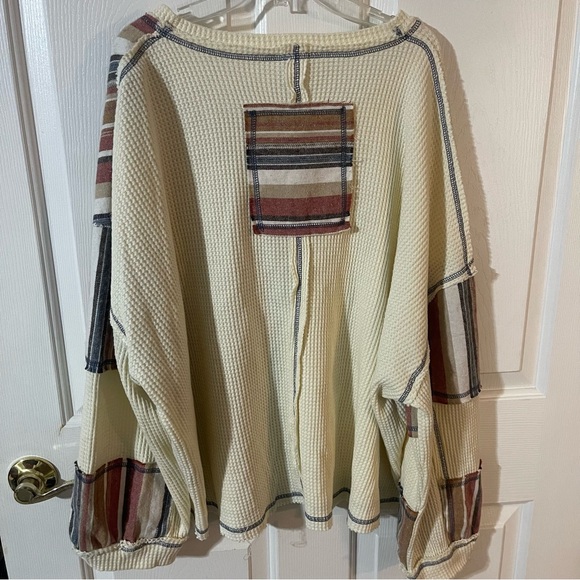 POL Patchwork Blouse - Picture 2 of 3